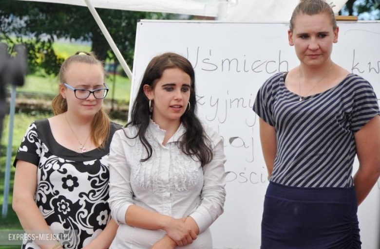 Uroczystości nadania imienia SOSw w Środzie Śląskiej