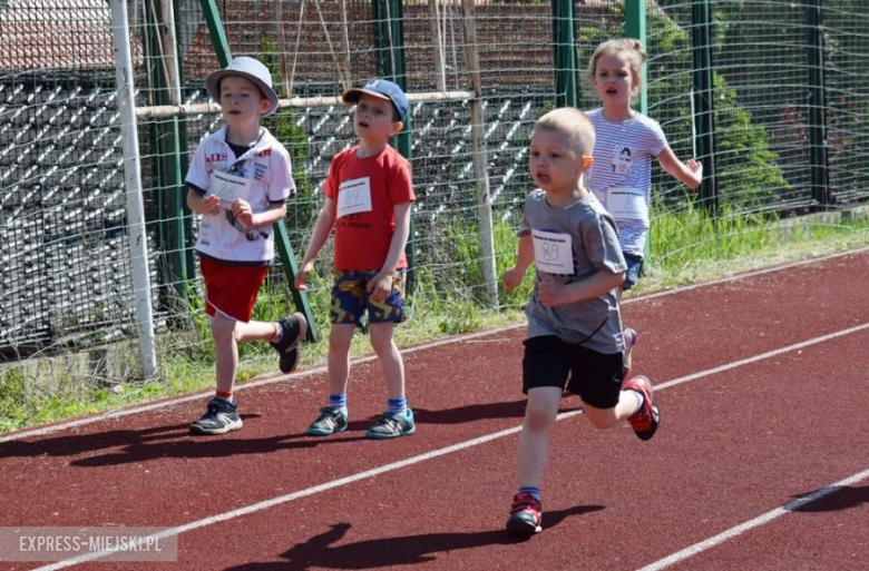 Przedszkolaki wzięły udział w maratonie