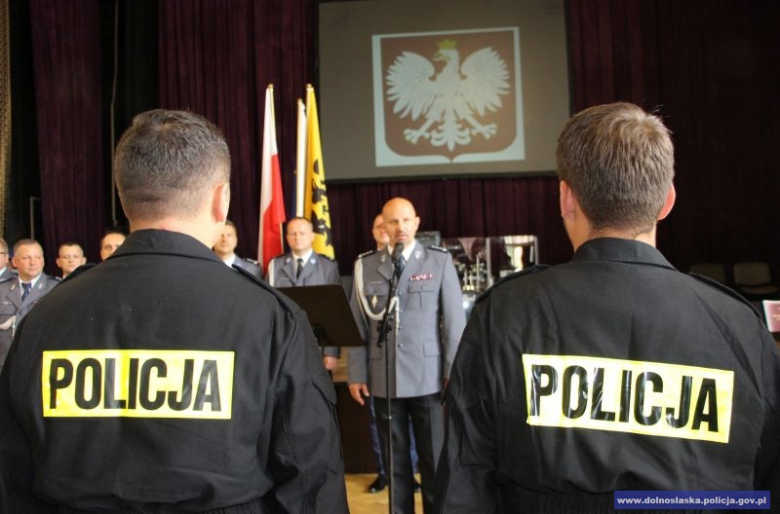 49 nowych policjantów złożyło ślubowanie