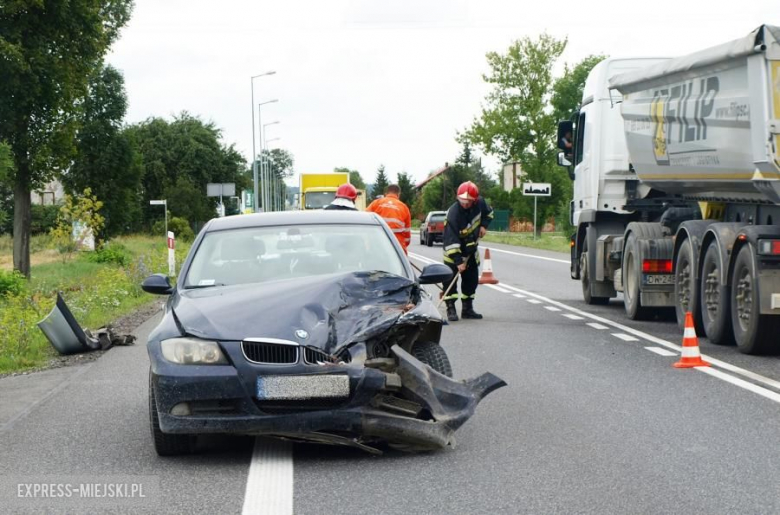 Wypadek samochodowy w Źródłach