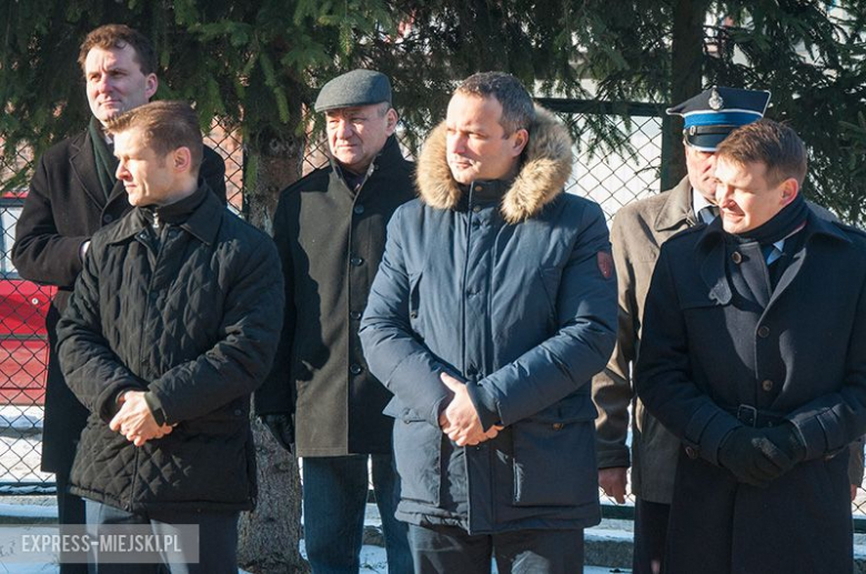 Przekazanie wozu strażackiego