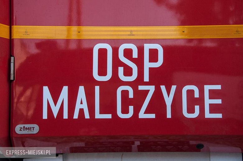 Przekazanie wozu strażackiego