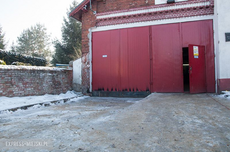 Przekazanie wozu strażackiego