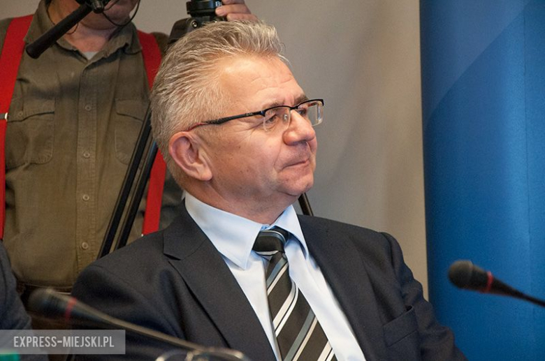 Uroczyste wręczenie zezwolenia na prowadzenie działalności gospodarczej na terenie podstrefy LSSE w gminie Miękinia