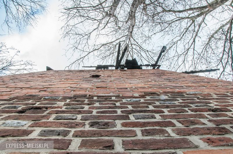 Baszta przy al. Basztowej w Środzie Śląskiej