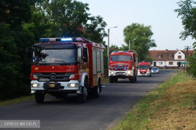 Ćwiczenia straż pożarnych w Ujeździe Górnym