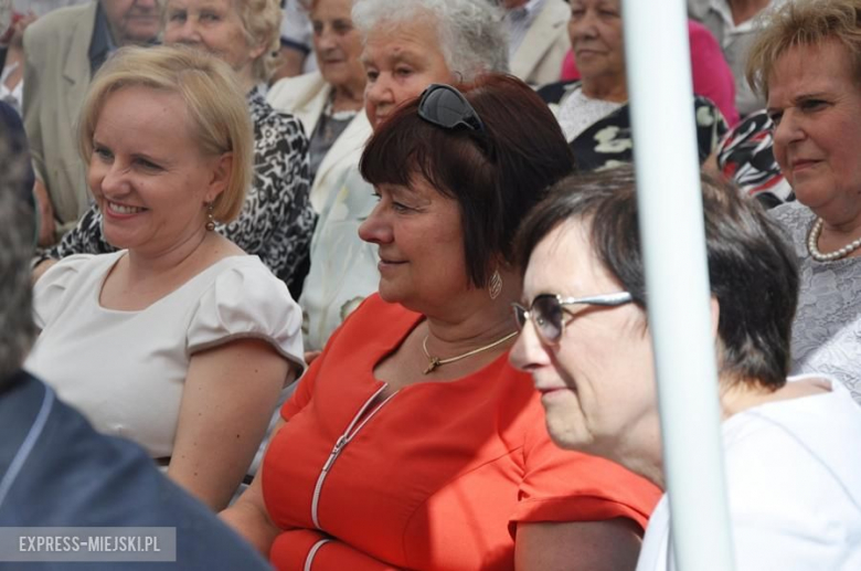 Uroczystości nadania imienia SOSw w Środzie Śląskiej