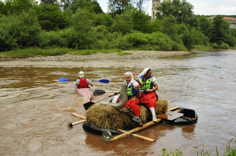 2 - KGW Brzeźnica - Pojazd KGB