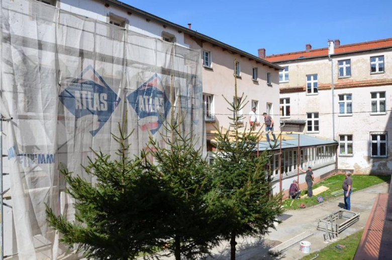 Termomodernizacja budynku dawnego liceum profilowanego w Środzie Śląskiej