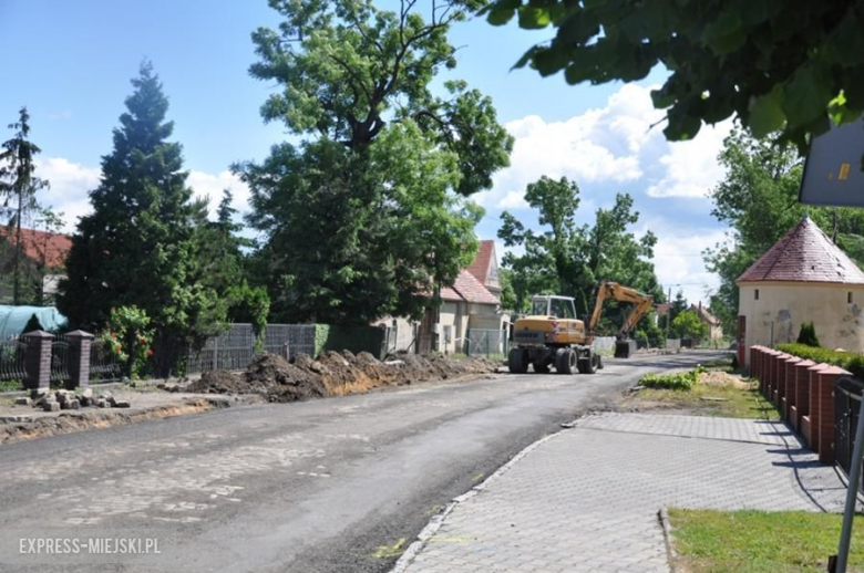Przebudowa ulicy Wrocławskiej w Rakoszycach