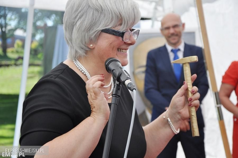 Uroczystości nadania imienia SOSw w Środzie Śląskiej