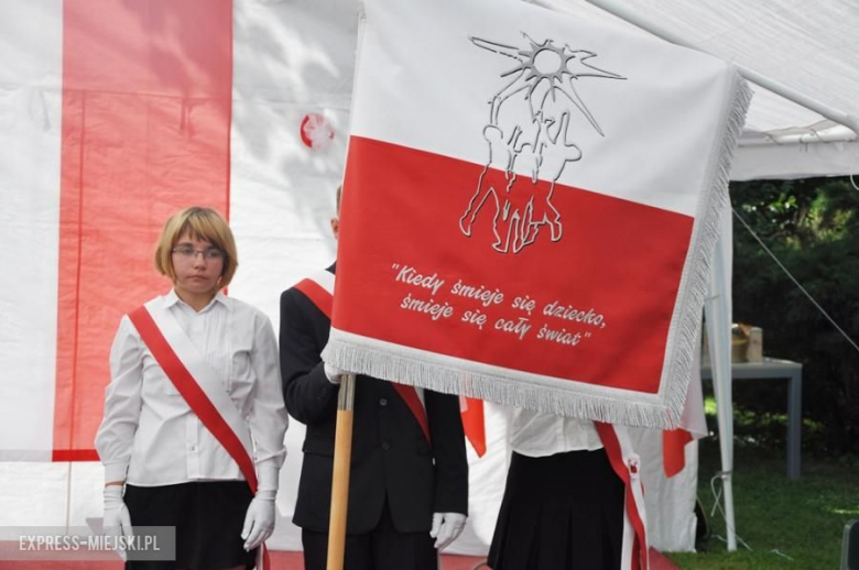 Uroczystości nadania imienia SOSw w Środzie Śląskiej