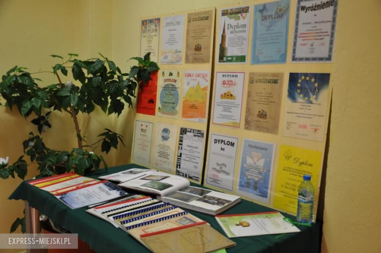 Uroczystości nadania imienia SOSw w Środzie Śląskiej