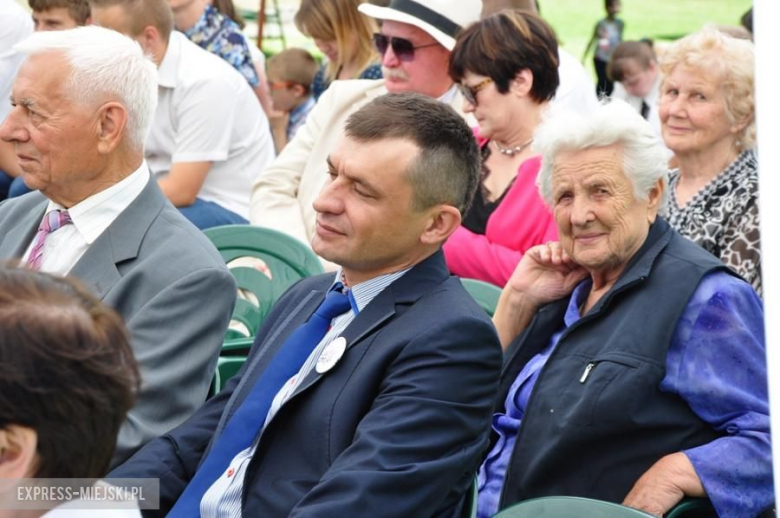 Uroczystości nadania imienia SOSw w Środzie Śląskiej