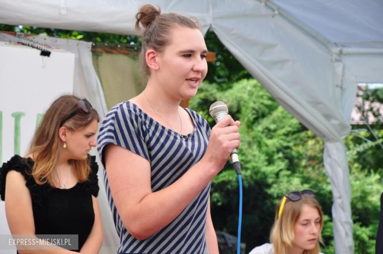 Uroczystości nadania imienia SOSw w Środzie Śląskiej