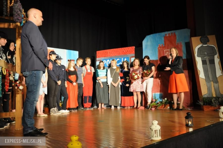 Przedstawienie teatralne w średzkim domu kultury