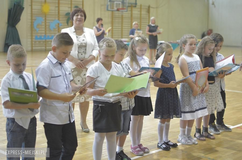 Zakończenie roku szkolnego w średzkiej podstawówce