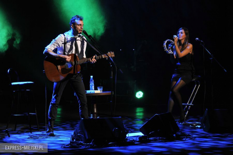 Autor tekstów, wokalista, lider zespołu Asaf Avidan & The Mojos z własnym projektem akustycznym