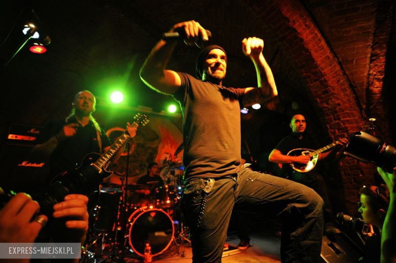 Tri State Corner jako support