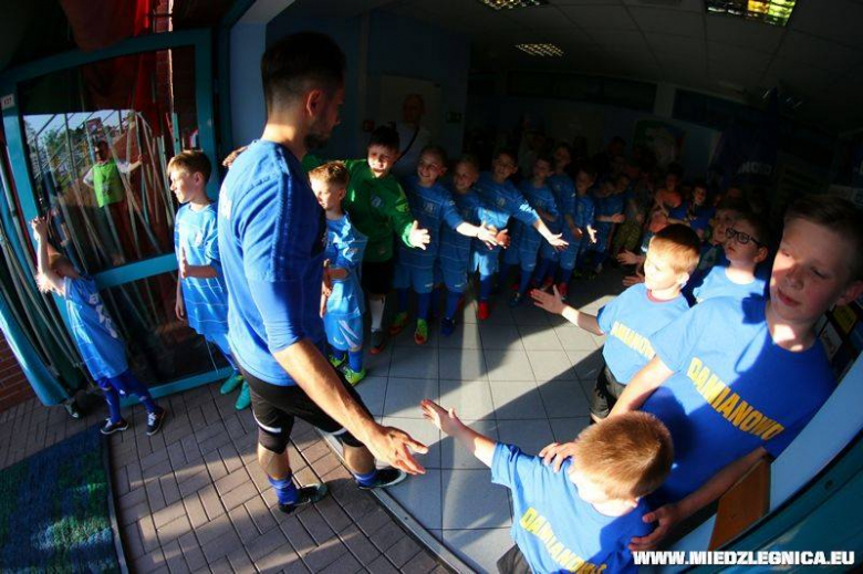 Eskorta dzieci z Damianowa i Domu Dziecka z Jawora