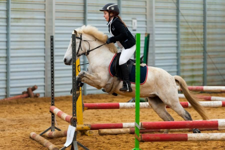 Zawody jeździeckie w Gałowie