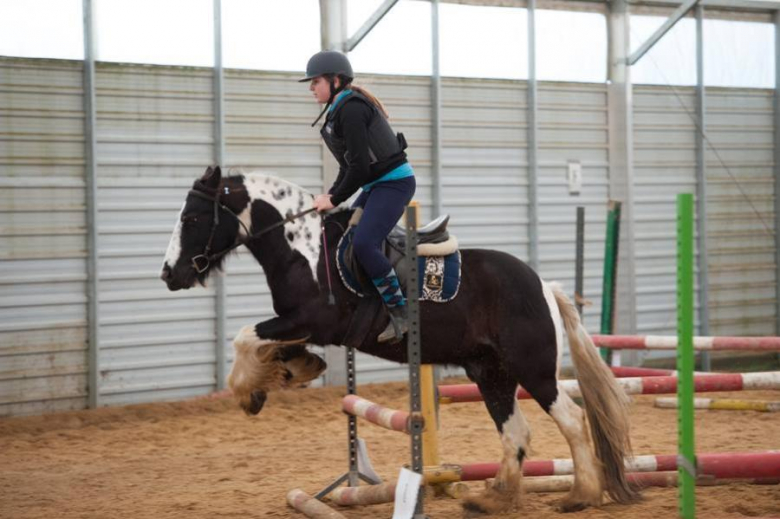 Zawody jeździeckie w Gałowie