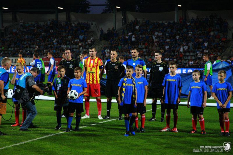 Dziecięca eskorta, a wśród niej dzieci z terenu gminy Udanin