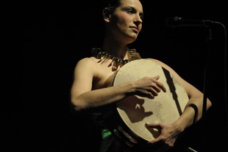 Giulia y los Tellarini z Vicky Cristina Barcelona