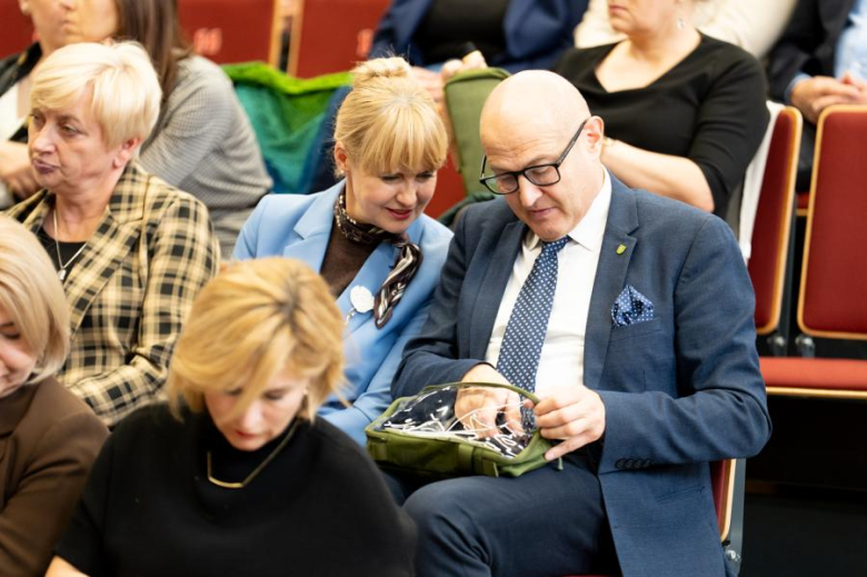 Omawiano lokalny plan budowania odporności na zagrożenia