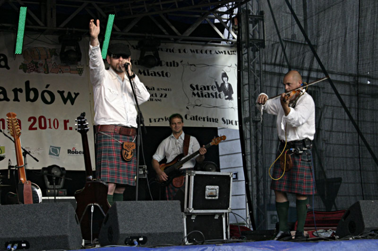 STONEHENGE - energetyczna muzyka