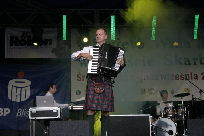 STONEHENGE - energetyczna muzyka