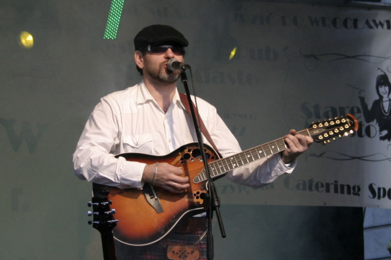 STONEHENGE - energetyczna muzyka