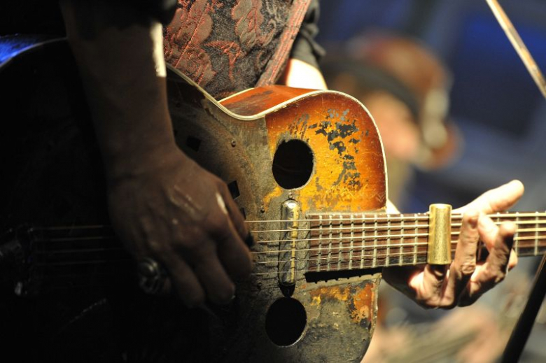 Eric Sardinas & Big Motor w Starym Domu