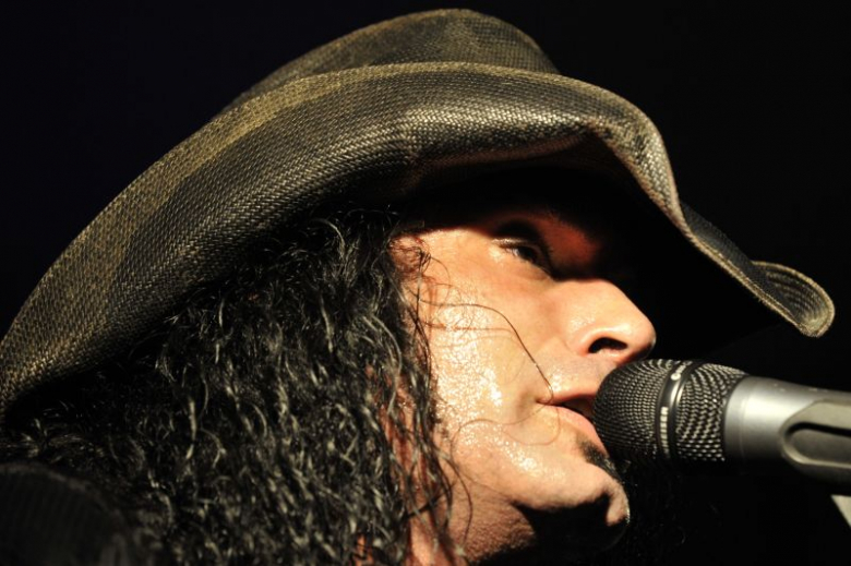 Eric Sardinas & Big Motor w Starym Domu