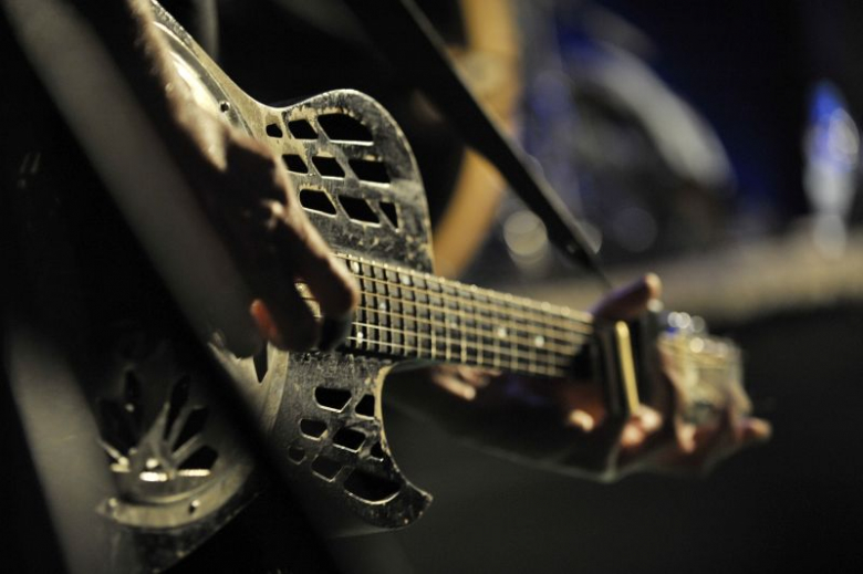 Eric Sardinas & Big Motor w Starym Domu