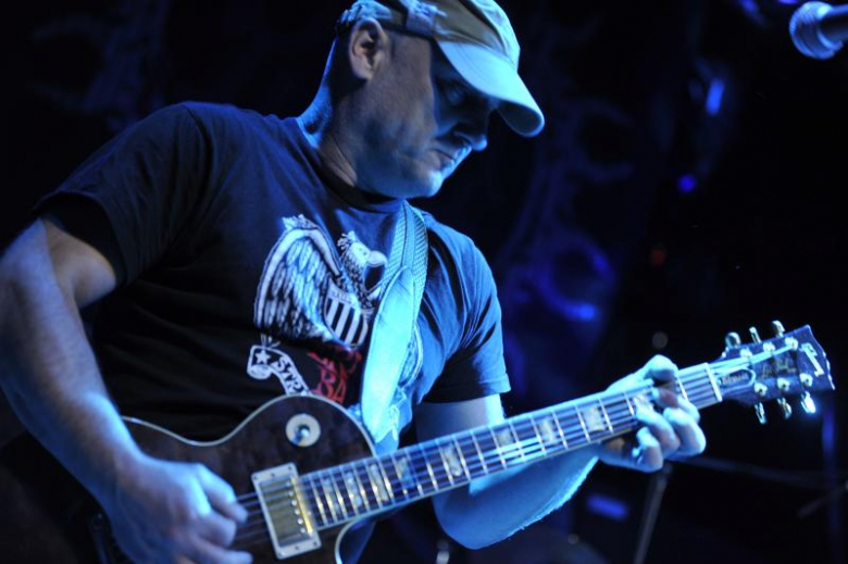 Wokalista Dżem solo