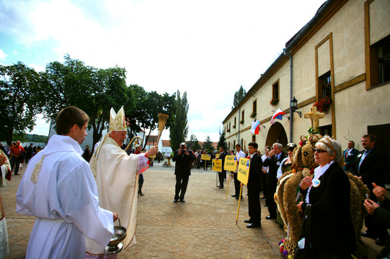 Dożynki Wojewódzkie w Kamieńcu Ząbkowickim