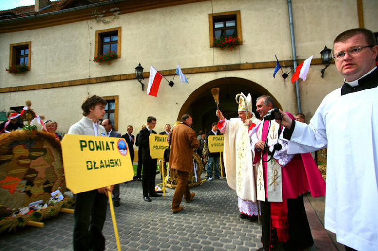 Dożynki Wojewódzkie w Kamieńcu Ząbkowickim