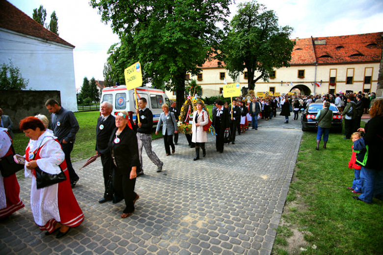 Dożynki Wojewódzkie w Kamieńcu Ząbkowickim