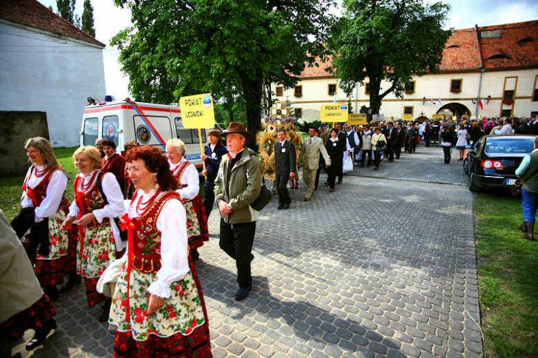 Dożynki Wojewódzkie w Kamieńcu Ząbkowickim