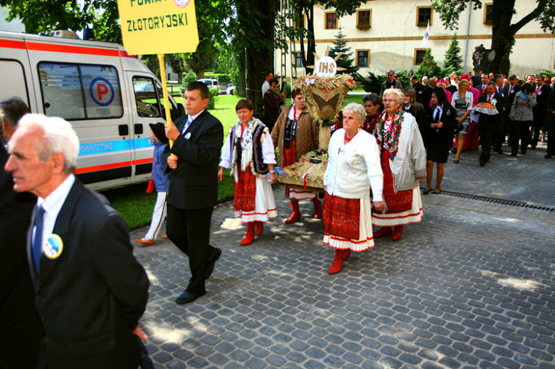 Dożynki Wojewódzkie w Kamieńcu Ząbkowickim