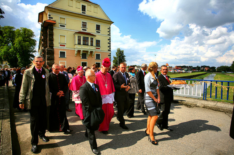 Dożynki Wojewódzkie w Kamieńcu Ząbkowickim