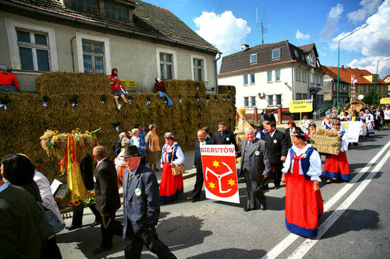 Dożynki Wojewódzkie w Kamieńcu Ząbkowickim