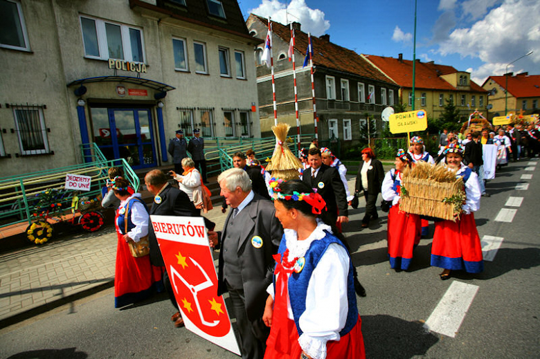 Dożynki Wojewódzkie w Kamieńcu Ząbkowickim