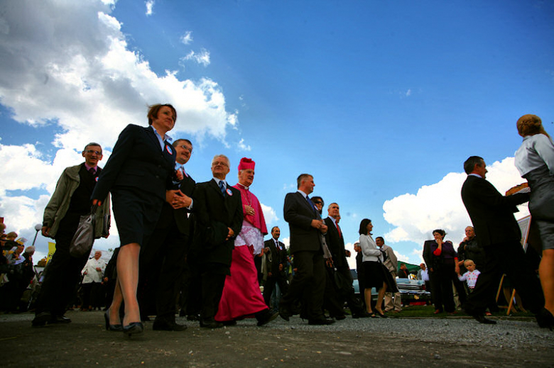 Dożynki Wojewódzkie i Diecezjalne w Kamieńcu Ząbkowickim