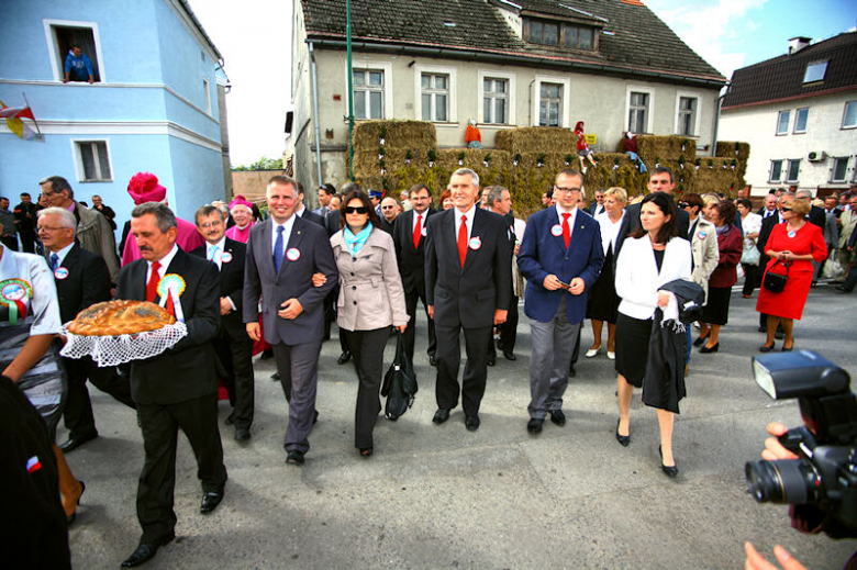Dożynki Wojewódzkie i Diecezjalne w Kamieńcu Ząbkowickim