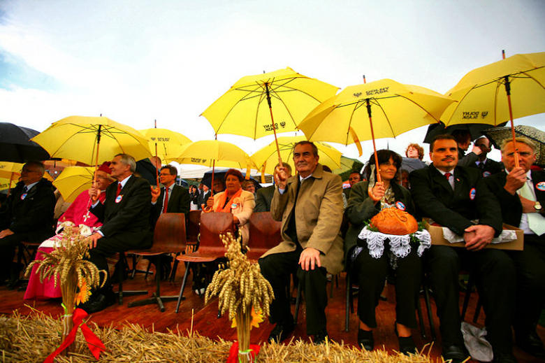 Dożynki Wojewódzkie i Diecezjalne w Kamieńcu Ząbkowickim