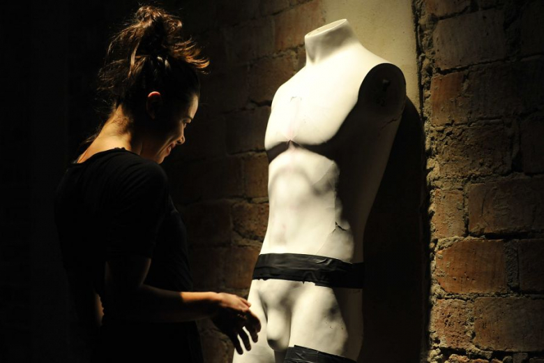 Spektakle „Charmolypi” oraz „The Woman Decomposed"