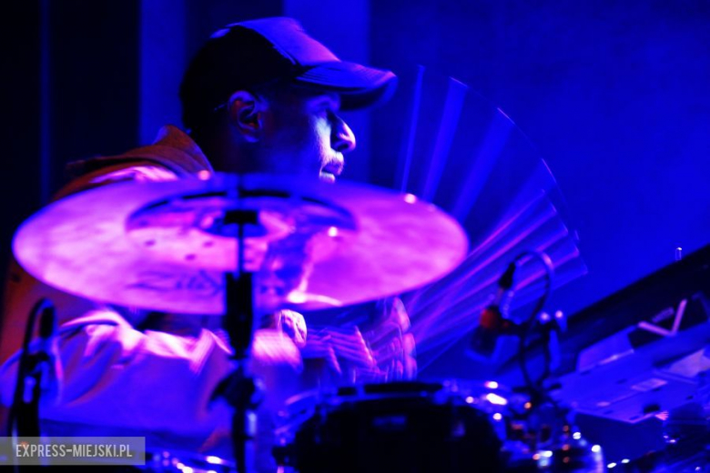 Występ ROBERT GLASPER EXPERIMENT