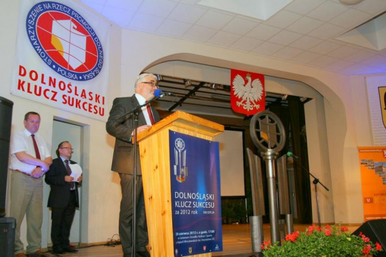 Rozdanie wyróżnień w Gminnym Ośrodku Kultury w Kątach Wrocławskich